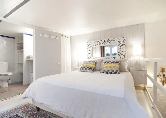 Mhl - Maison Apart-hotel 4*