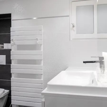 Mhl - Maison 4*