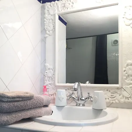 Mhl - Maison Lägenhetshotell 4*
